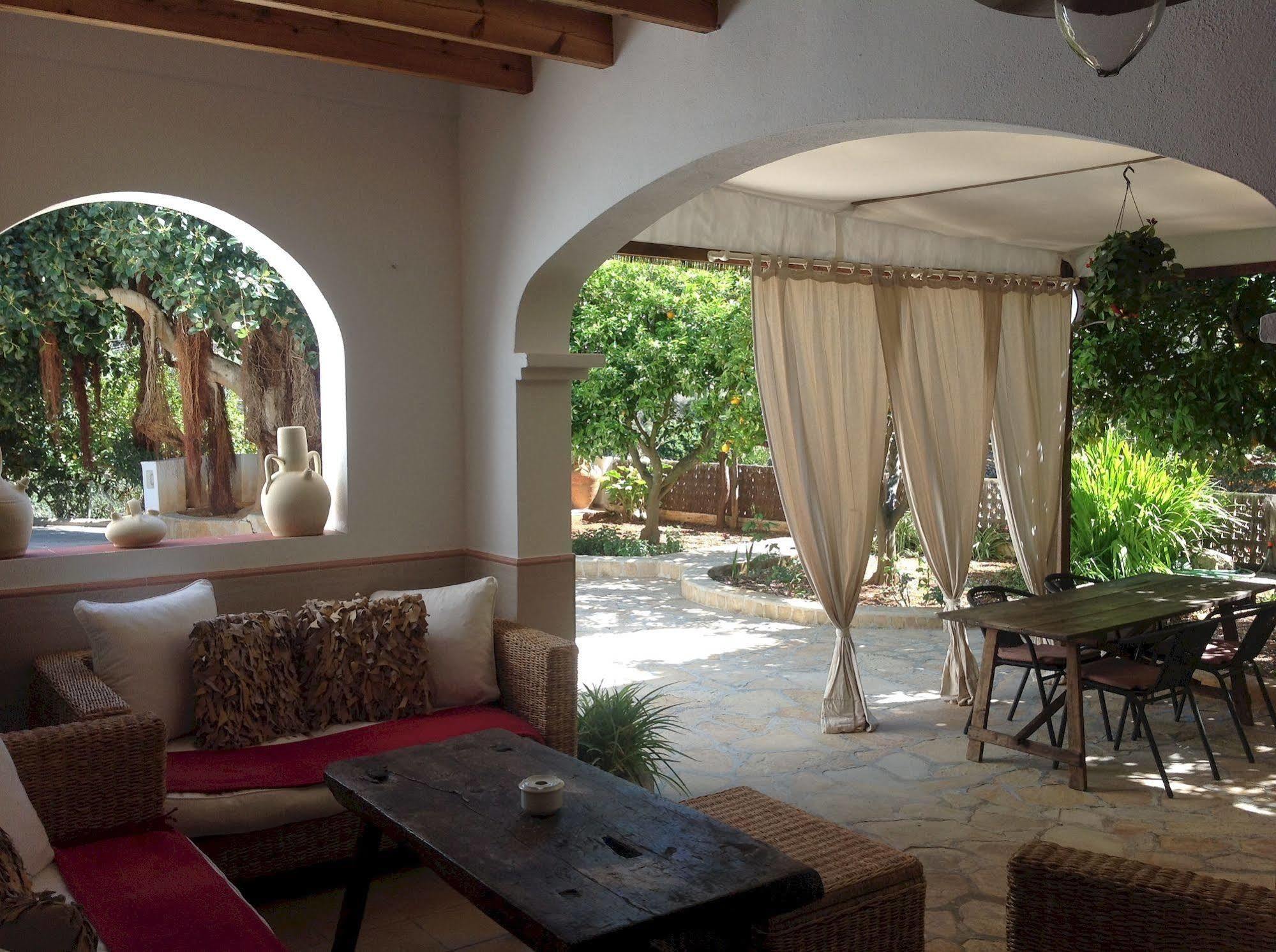 Valley Club Ibiza - Boutique Farm stay *